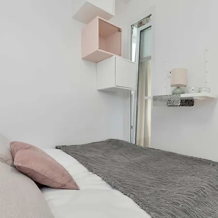 Appartement Cozy With A Balcony Near Regan Park By Renters *